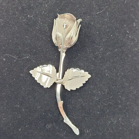 Vintage Silver Tone 3D Etched Rose Brooch Pin Pendant Gift Collectible - Picture 2 of 6
